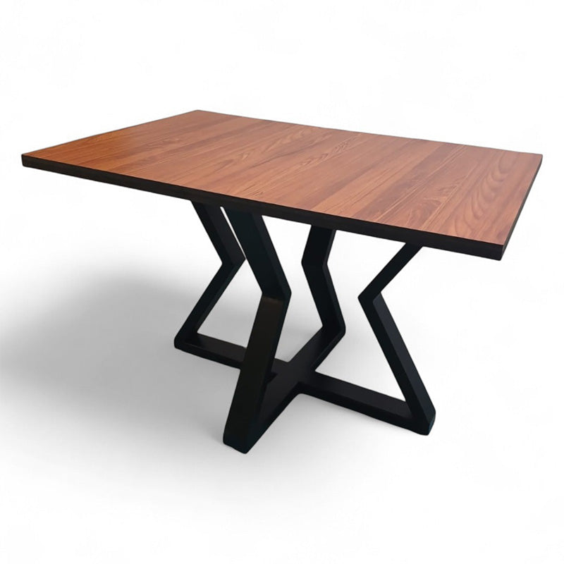 Mesa Restaurante Kenia