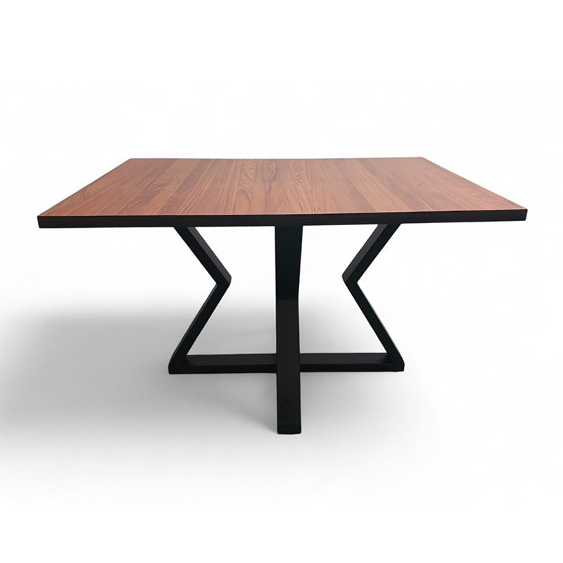 Mesa Restaurante Kenia